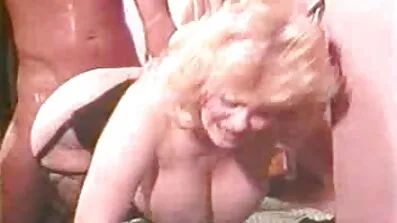 Jebeno lijepa porno filmovi kineski gužva hentai junica i Cumshot