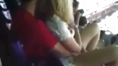 Muškarca je napao Egzibicionist u ogrtaču i jebeno dok se suzana mančić porno film nije umorio