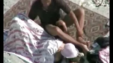 Novi brat aktivno fucks besplatni sexi filmovi sestru i mamu na red