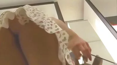 U novom hentai video student besplatni porbici jebi nastavnici