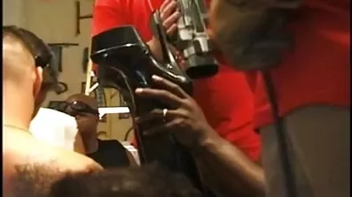Mama liže dlakavu maca xxx besplatni filmovi kćeri tijekom lezbijskog seksa s njom na kauču