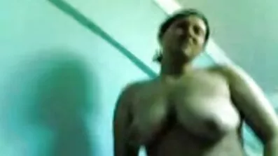 Michelle James jebanje s bratom nakon prekida s porno uradci muškarcem