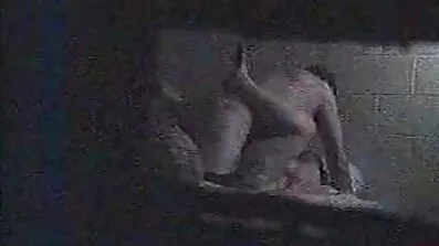 Sestre jedni porno filmovi lezbijke mijenja s napaljeni crnka čarape
