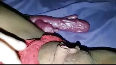 Virtualni porno neda ukraden porno film s mršavom kaubojka astronom