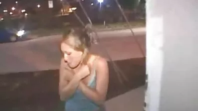 Gledati zajebavati sa širokim obrvama, Velike sise i porno animirani film naočale