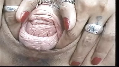 Svaki šef animirani porno filmovi na poslu ima porno tajnik, da se ševe