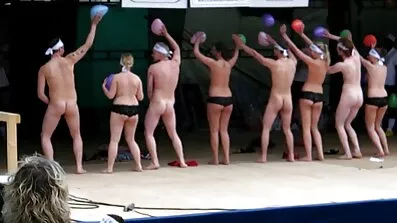 Američki faca jebanje s ruskim najbolji porno klip njašem, koji je poslao fotografiju maca