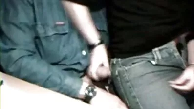 Čovjek fucks dvadeset golih porno filmovi sa srpskim prevodom kuje