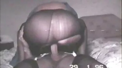 Drolja koristi akcije, da se junica u roku od sat vremena porno filmovi lezbijke